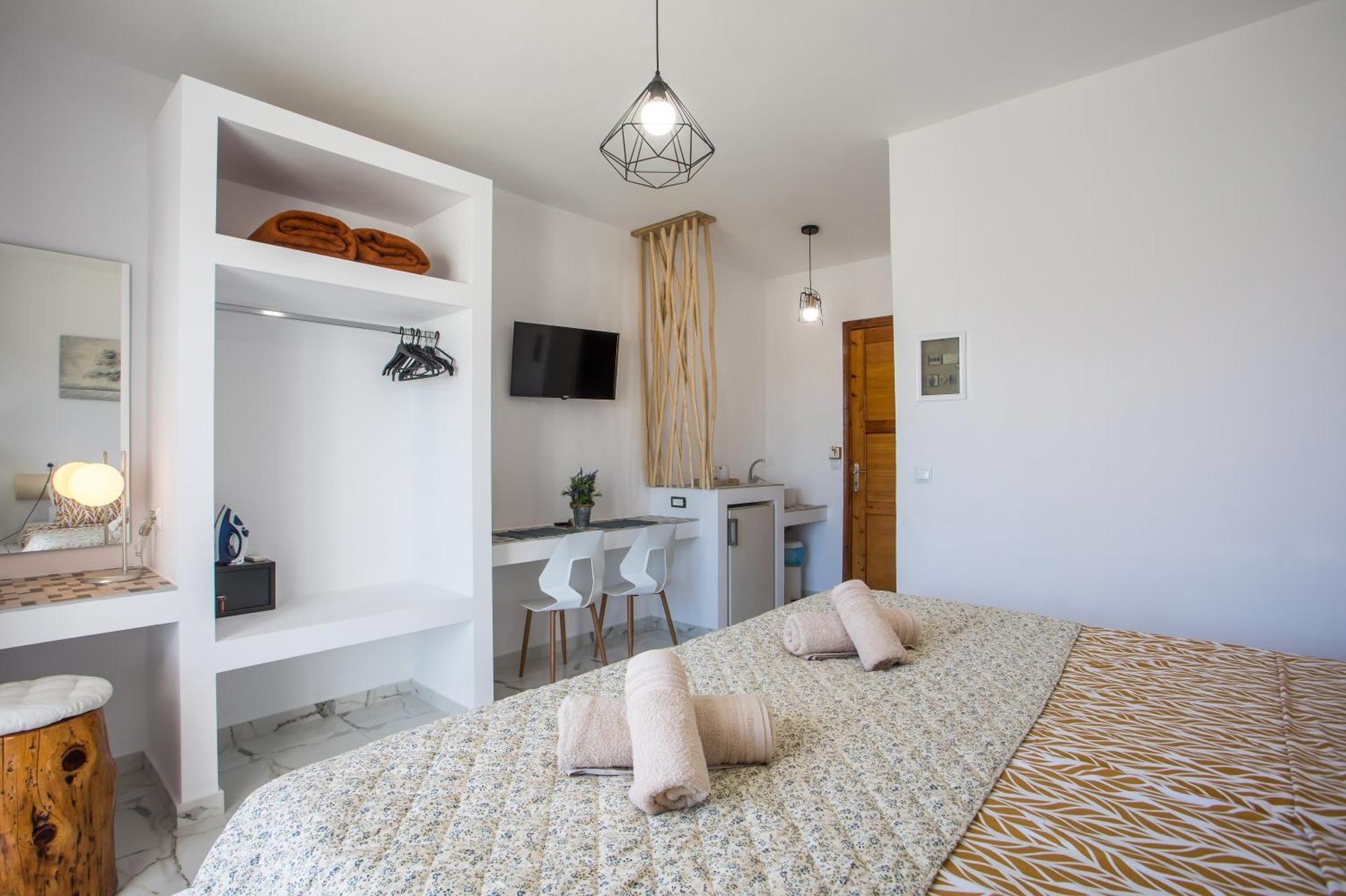Lisabeth Apartments 法里拉基 外观 照片